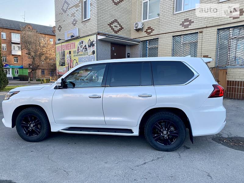 Позашляховик / Кросовер Lexus LX 2017 в Києві фото 28 Позашляховик / Кросовер Lexus LX 2017 в Києві