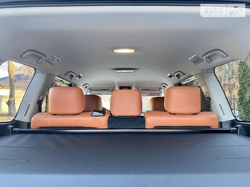 Позашляховик / Кросовер Lexus LX 2017 в Києві фото 40 Позашляховик / Кросовер Lexus LX 2017 в Києві