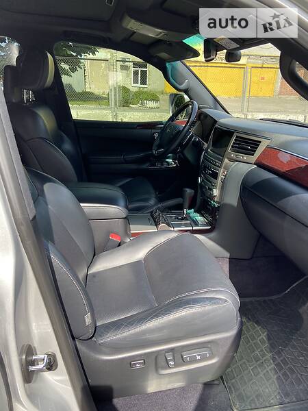 Внедорожник / Кроссовер Lexus LX 2013 в Харькове фото 20 Внедорожник / Кроссовер Lexus LX 2013 в Харькове