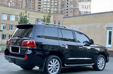 Внедорожник / Кроссовер Lexus LX 2008 в Киеве