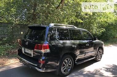 Внедорожник / Кроссовер Lexus LX 2014 в Одессе