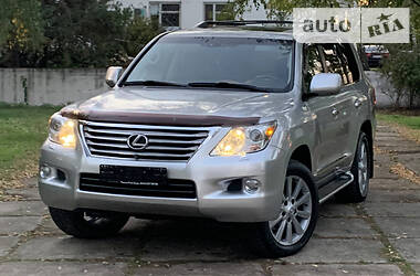 Внедорожник / Кроссовер Lexus LX 2011 в Киеве