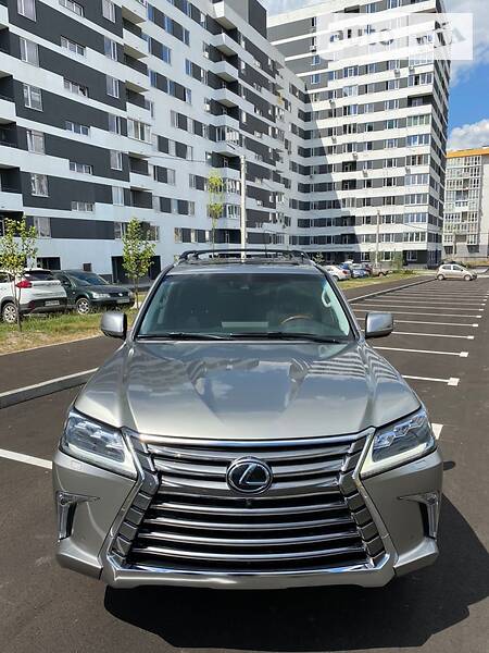 Позашляховик / Кросовер Lexus LX 2017 в Харкові
