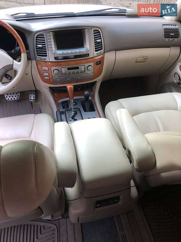 Внедорожник / Кроссовер Lexus LX 2003 в Ужгороде фото 7 Внедорожник / Кроссовер Lexus LX 2003 в Ужгороде