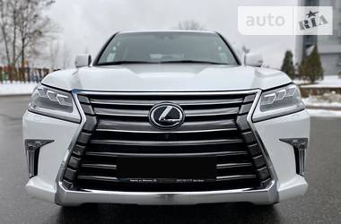 Внедорожник / Кроссовер Lexus LX 2017 в Киеве