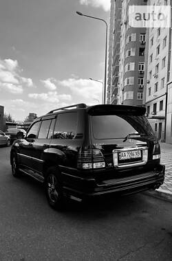 Позашляховик / Кросовер Lexus LX 2006 в Києві
