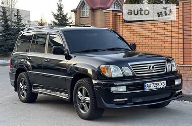 Внедорожник / Кроссовер Lexus LX 2006 в 