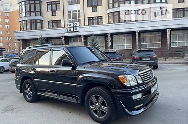 Внедорожник / Кроссовер Lexus LX 2006 в 