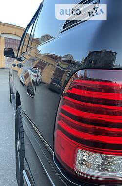 Внедорожник / Кроссовер Lexus LX 2006 в 