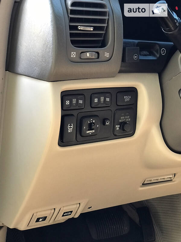 Позашляховик / Кросовер Lexus LX 2006 в Чернігові
