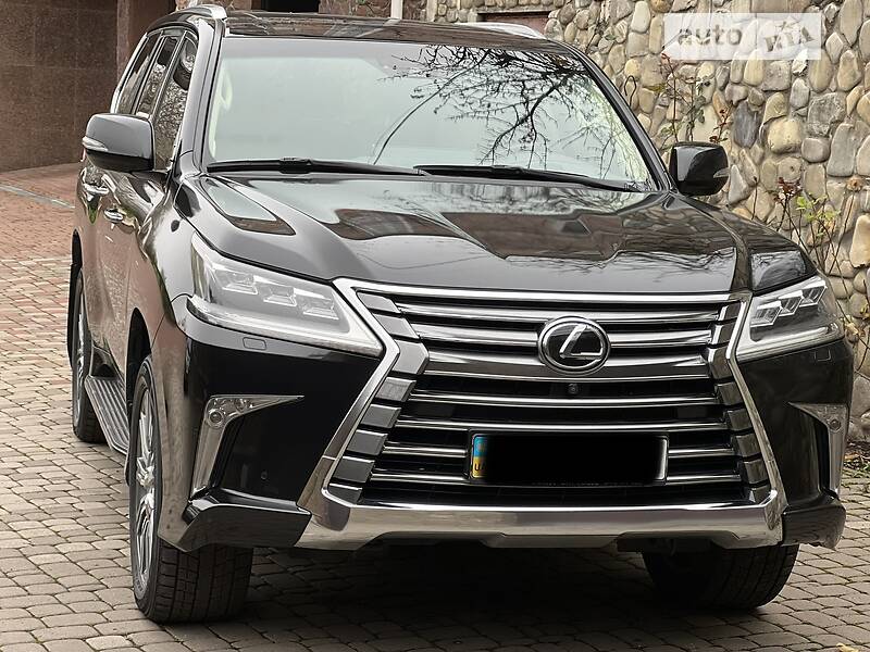 Купить Lexus LX в Бишкеке и Кыргызстане.