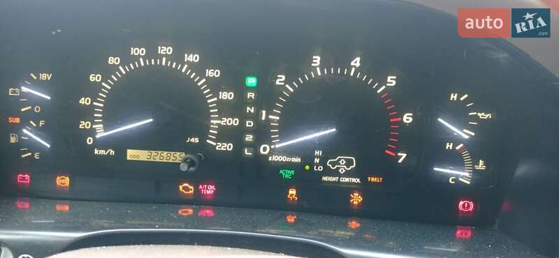 Позашляховик / Кросовер Lexus LX 2002 в Ужгороді
