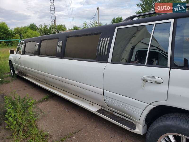 Лимузин Lexus LX 1999 в Лубнах