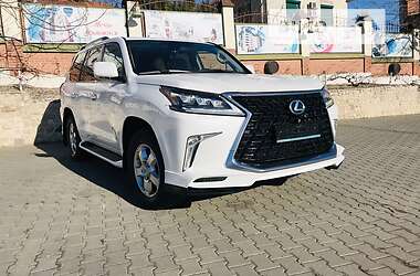 Внедорожник / Кроссовер Lexus LX 2011 в 