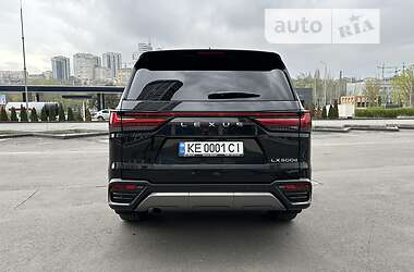 Позашляховик / Кросовер Lexus LX 2022 в 