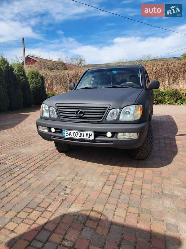 Внедорожник / Кроссовер Lexus LX 2004 в Новомиргороде фото 9 Внедорожник / Кроссовер Lexus LX 2004 в Новомиргороде