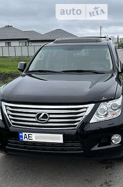 Внедорожник / Кроссовер Lexus LX 2008 в Днепре