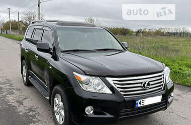 Позашляховик / Кросовер Lexus LX 2008 в Дніпрі