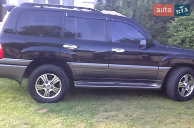 Внедорожник / Кроссовер Lexus LX 2005 в Киеве