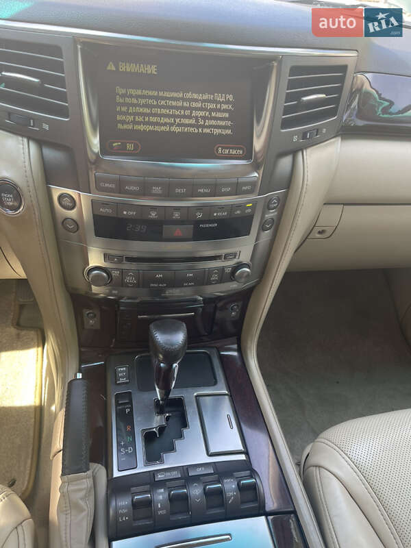 Внедорожник / Кроссовер Lexus LX 2008 в Измаиле