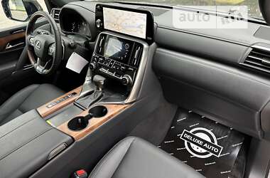 Внедорожник / Кроссовер Lexus LX 2023 в 