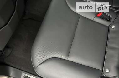 Внедорожник / Кроссовер Lexus LX 2023 в 