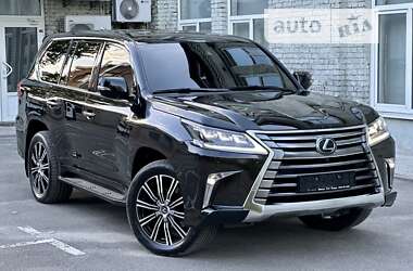 Внедорожник / Кроссовер Lexus LX 2017 в 