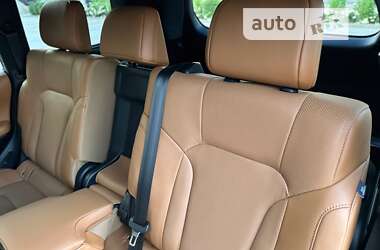 Внедорожник / Кроссовер Lexus LX 2021 в 