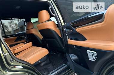 Внедорожник / Кроссовер Lexus LX 2021 в 