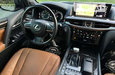 Внедорожник / Кроссовер Lexus LX 2021 в 