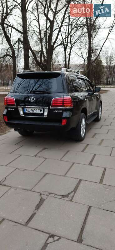 Позашляховик / Кросовер Lexus LX 2008 в Запоріжжі