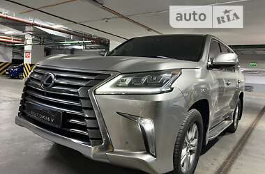 Внедорожник / Кроссовер Lexus LX 2016 в 