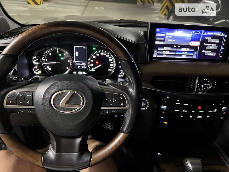 Позашляховик / Кросовер Lexus LX 2016 в Києві фото 22 Позашляховик / Кросовер Lexus LX 2016 в Києві