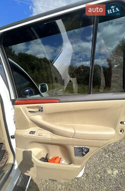 Внедорожник / Кроссовер Lexus LX 2011 в 