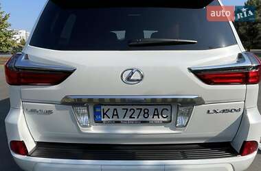 Внедорожник / Кроссовер Lexus LX 2017 в 