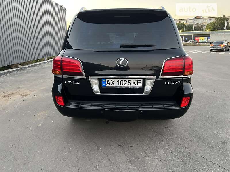 Позашляховик / Кросовер Lexus LX 2007 в Харкові