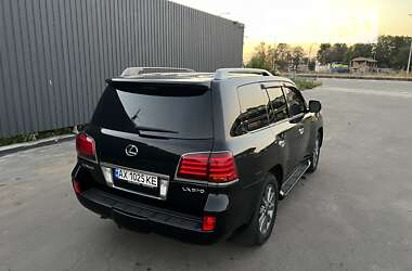 Внедорожник / Кроссовер Lexus LX 2007 в 