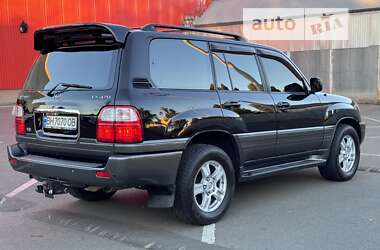 Внедорожник / Кроссовер Lexus LX 1999 в 