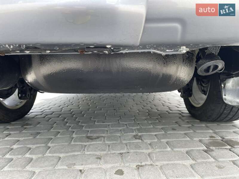 Позашляховик / Кросовер Lexus LX 2008 в Львові фото 43 Позашляховик / Кросовер Lexus LX 2008 в Львові