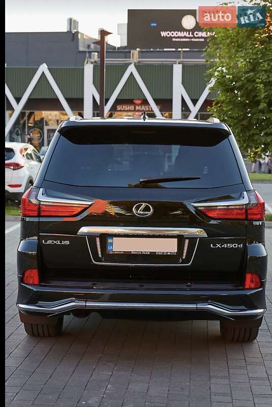 Внедорожник / Кроссовер Lexus LX 2020 в Балте
