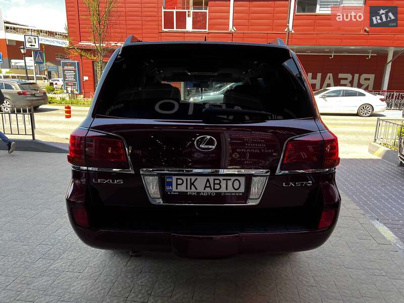 Внедорожник / Кроссовер Lexus LX 2008 в Львове