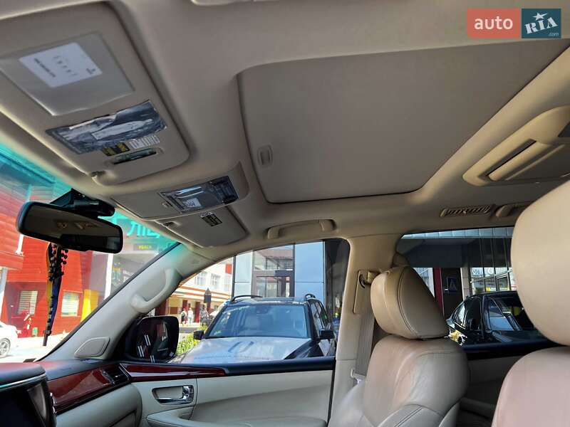 Внедорожник / Кроссовер Lexus LX 2008 в Львове