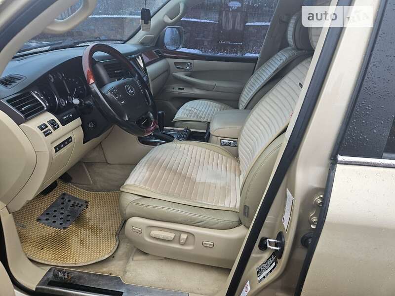Внедорожник / Кроссовер Lexus LX 2008 в Житомире