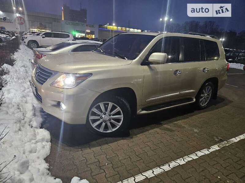 Внедорожник / Кроссовер Lexus LX 2008 в Житомире