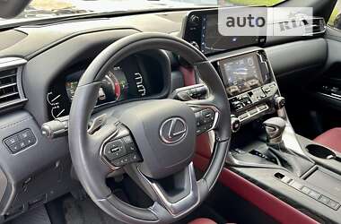 Позашляховик / Кросовер Lexus LX 2023 в Києві