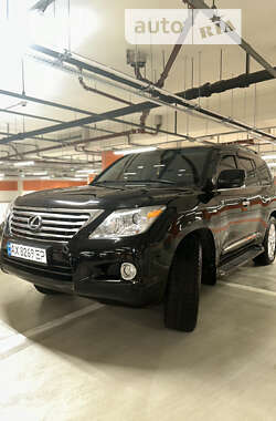 Позашляховик / Кросовер Lexus LX 2008 в Львові