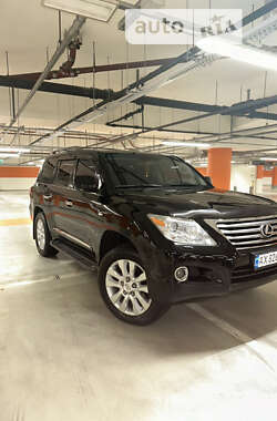 Позашляховик / Кросовер Lexus LX 2008 в Львові