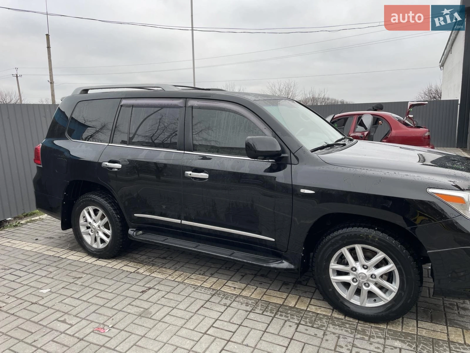 2010 Lexus LX - мініатюра 2