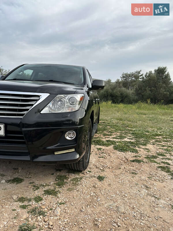 Внедорожник / Кроссовер Lexus LX 2011 в Черноморске фото 3 Внедорожник / Кроссовер Lexus LX 2011 в Черноморске