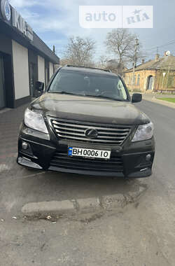 Внедорожник / Кроссовер Lexus LX 2010 в Измаиле